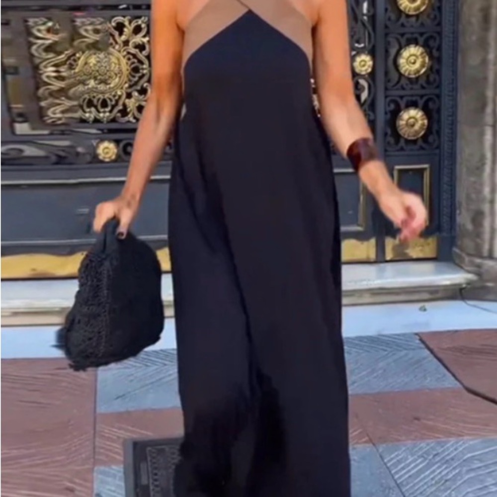 Elegant Black Maxi Dress